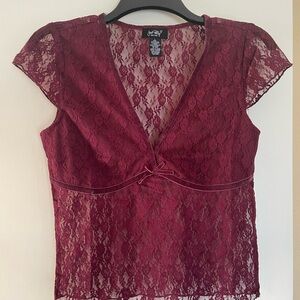 Lace V-Neck Burgundy Top